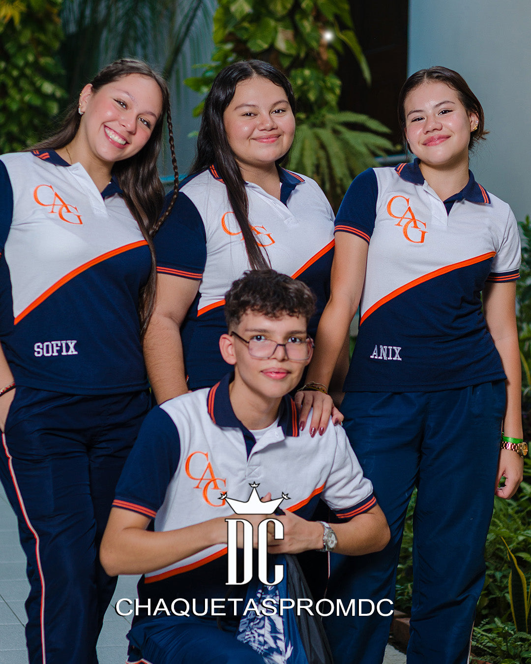 CAMISETA POLO CORTE DIAGONAL, AZUL/BLANCO