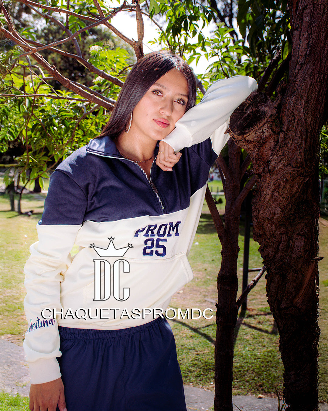 HOODIE DE CUELLO BICOLOR HORIZONTAL, AZUL/BEIGE